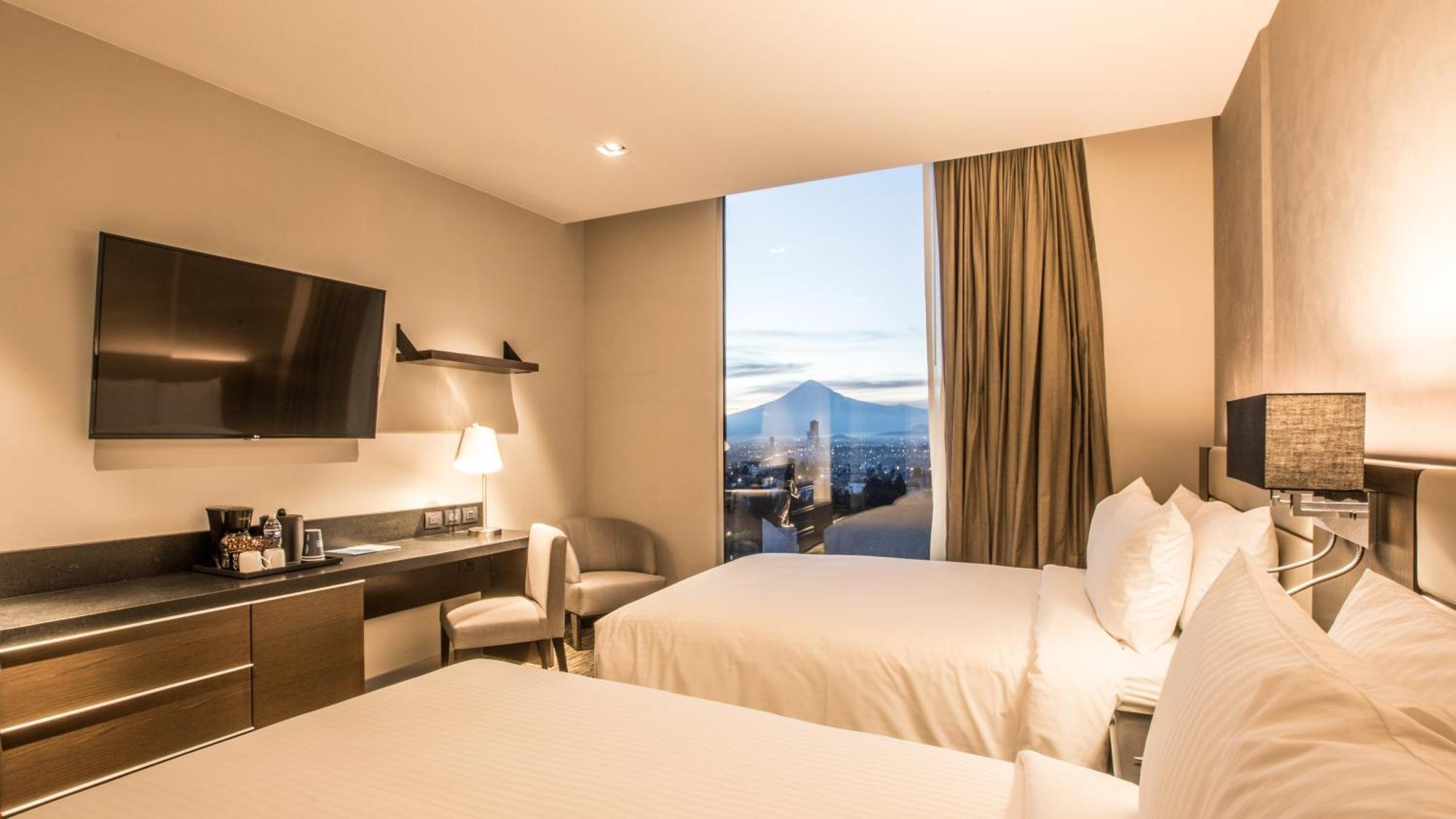 Four Points By Sheraton Heroica Puebla de Zaragoza Exterior foto